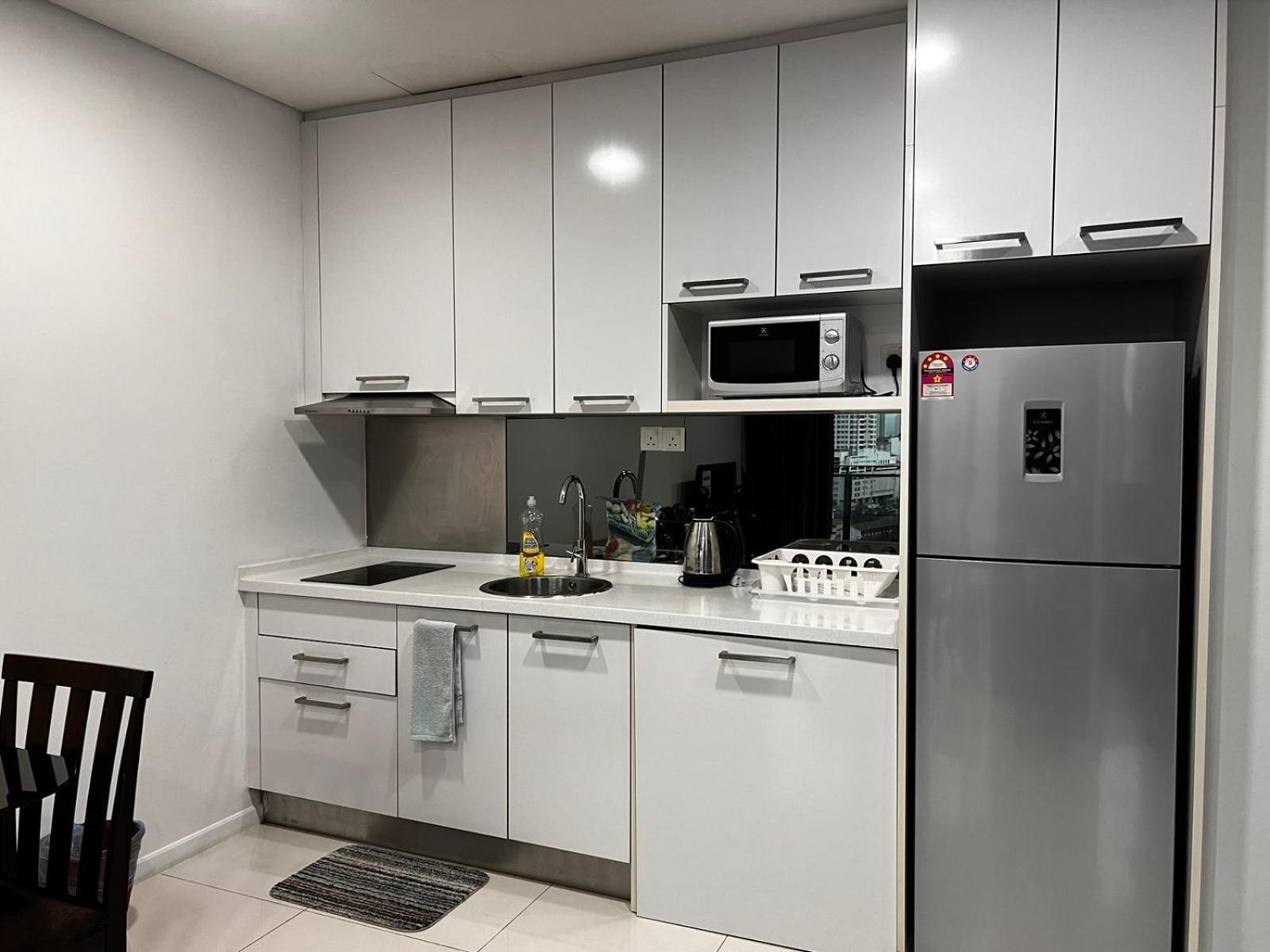 Summer Suites Klcc By Homestay Kuala Lumpur Exterior photo